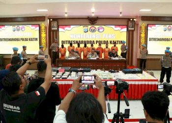 Polda Kaltim Ungkap Peredaran Narkoba di Samarinda dan Balikpapan Delapan Tersangka Terlibat