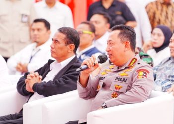 Tinjau Gudang Bulog Tanete, Kapolri dan Mentan Periksa Kesiapan dan Kualitas Pangan