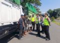 Sosialisasi Over Dimensi dan Overload kepada Sopir Truk oleh Satlantas Polres Pekalongan