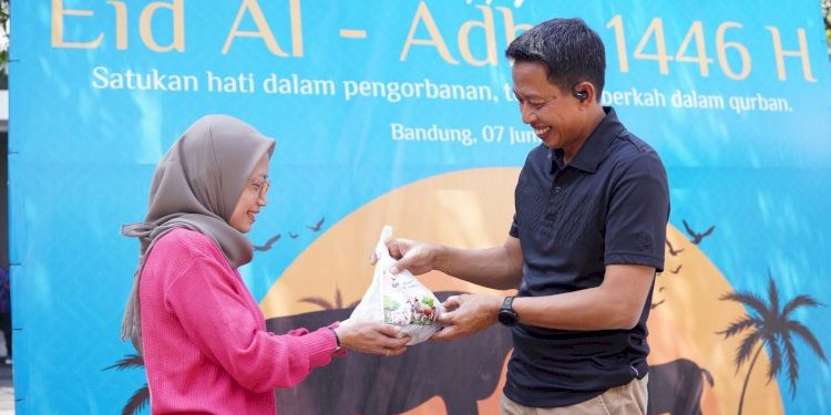 Berbagi Keberkahan Idul Adha 1446 H, Salurkan 291 Kg Daging Hewan Kurban untuk Sesama