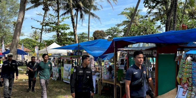 Event Krui Pro 2025 World Surfing League di Pesisir Barat Dukung UMKM Ekonomi Setempat