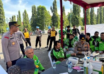 Bakti Kesehatan Gratis untuk Pengemudi Ojek di Polres Pekalongan