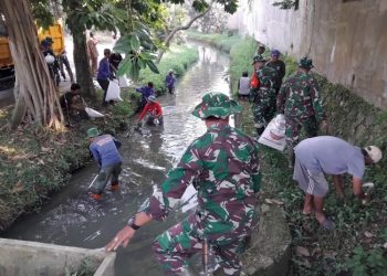 Karya Bakti Koramil 05 Sawangan Bersama Dinas PUPR