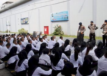 Satuan Brimob Polda Metro Jaya Latih Penanganan Kerusuhan untuk CPNS Lapas Cipinang