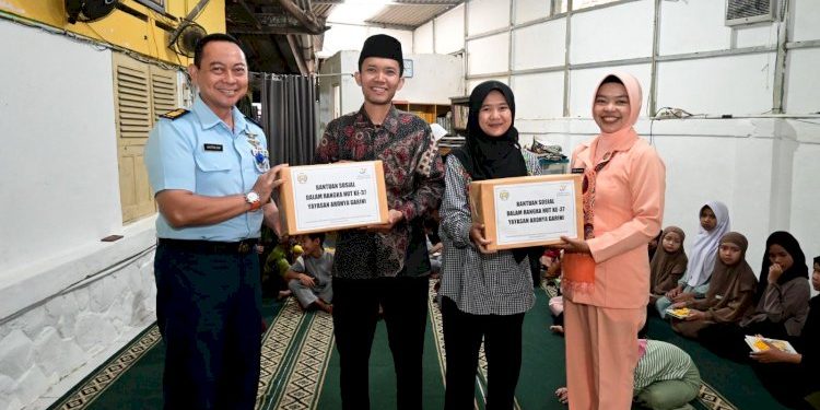 Kegiatan Sosial Yasarini dan Siswa Sekolah Angkasa di Panti Asuhan Al Fitra