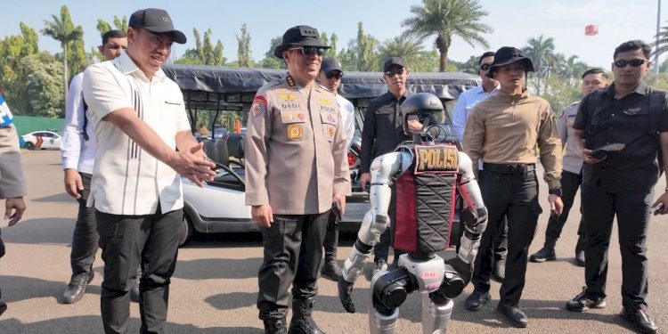 Robot Humanoid dan K9 dalam Inovasi Teknologi Polri di Syukuran Hari Bhayangkara ke-79
