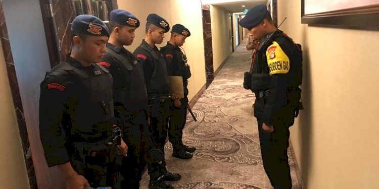 Brimob Siaga Penuh Amankan Kunjungan Delegasi Gendarmerie Turki di Polda Metro Jaya