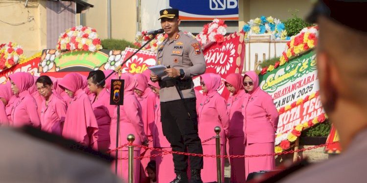32 Anggota Polres Tegal Kota Mendapat Kenaikan Pangkat di Hari Bhayangkara ke-79