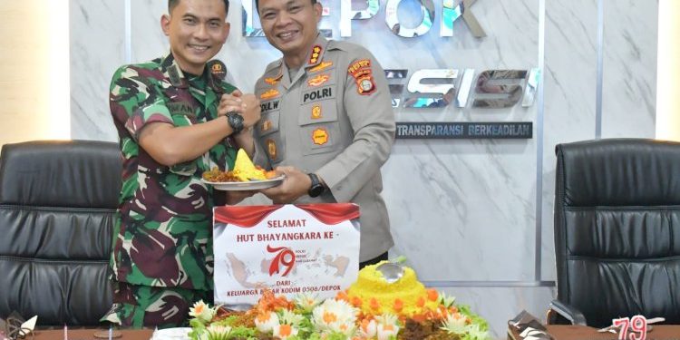 Kunjungi Mapolrestro Depok Dandim 0508 Depok Ucapkan Selamat HUT Bhayangkara Ke-79