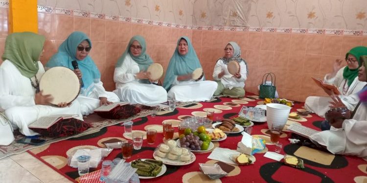 Tasyakuran Haji di Yogyakarta Gelar Sholawatan dengan Meriah