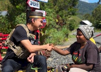 Satgas Operasi Damai Cartenz Kunjungi Mama-mama di Distrik Kulirik Puncak Jaya