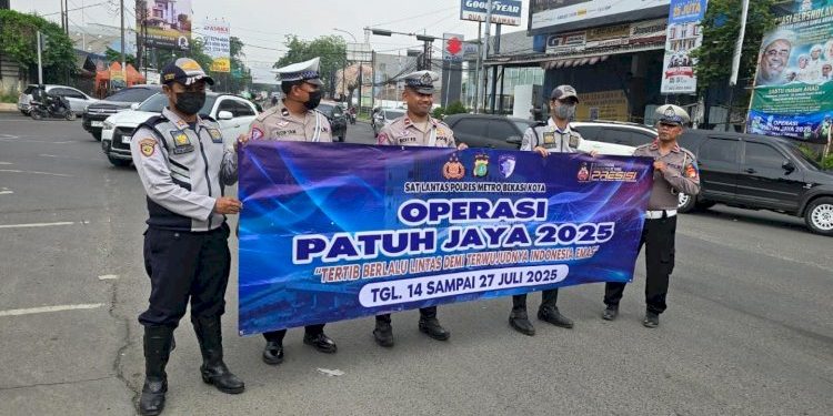 Operasi Patuh Jaya 2025 di Medansatria Himbauan dan Edukasi Keselamatan Berlalu Lintas