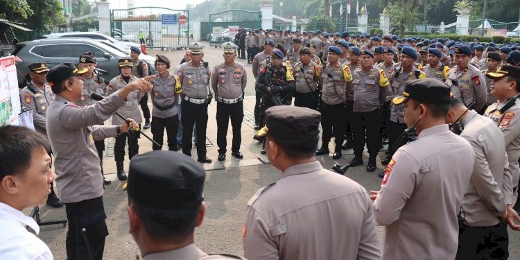 Polisi Siagakan 1489 Personel Amankan Aksi BEM SI di Monas Silang Selatan