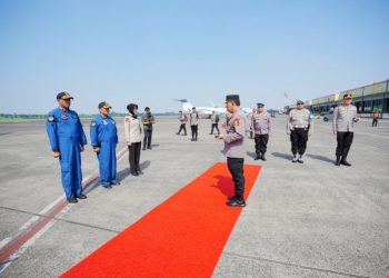 Kapolri Berangkat ke Lampung untuk Groundbreaking SPPG Polri