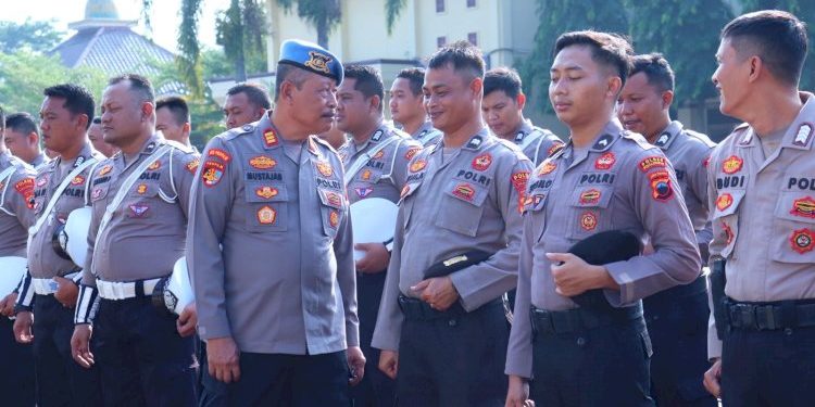 Pemeriksaan Mendadak Propam Polres Pekalongan Setelah Apel