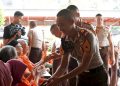 Bakti Sosial Taruna Akademi Kepolisian di Rumah Perlindungan Lansia