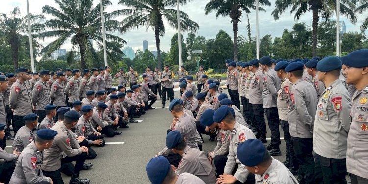 Satuan Brimob Siaga Amankan Konferensi ke-19 Parlemen OKI di Gedung DPR MPR RI