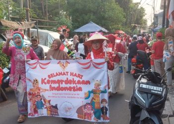 Warga Komplek DKI Pondok Kelapa Gelar Karnaval Nusantara Sambut HUT ke-80 Kemerdekaan RI