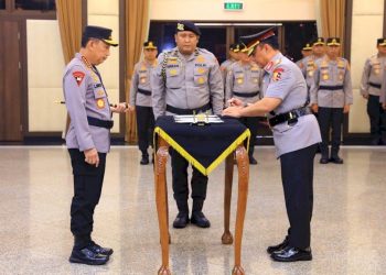 Kapolri Lantik Komjen Dedi Prasetyo Sebagai Wakapolri Resmi