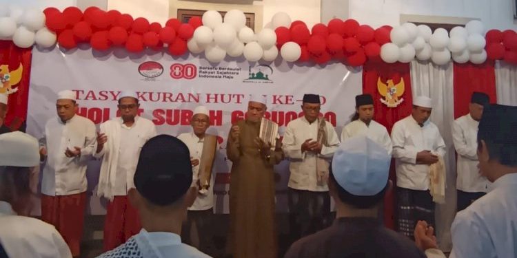 Ratusan Jamaah Ikuti Sholat Subuh Gabungan di Mushola Al-Abror