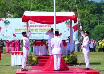 Kapolres Pekalongan Ikuti Upacara Detik-Detik Proklamasi HUT ke-80 RI