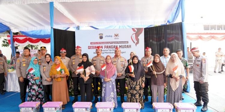 Alumni Akpol 90 Adakan Pasar Murah di Pedurungan Dengan Harga Terjangkau bagi Warga