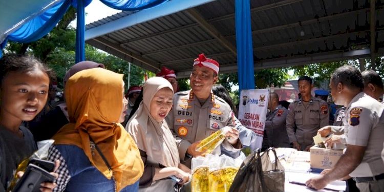 Pasar Murah Polri Sebagai Bentuk Pengabdian untuk Masyarakat Alumni Akpol 90 di Semarang