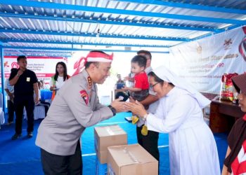 Perhatian Khusus untuk Biarawati dan Lansia dalam Bakti Sosial Polsek Genuk