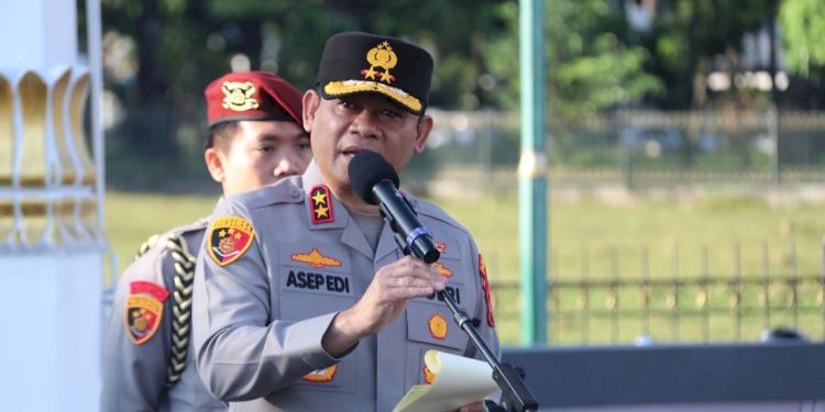 Kapolda Metro Jaya Ingatkan Personel untuk Humanis dalam Kawal Demo Buruh di DPR