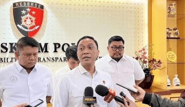 Dua Pelaku Penyelundupan Air HHappy Asal Malaysia dan Cina Ditangkap
