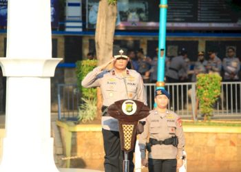 Pimpinan Apel Pengecekan Personel dan Sarpras Ditsamapta oleh Wakapolda Metro Jaya