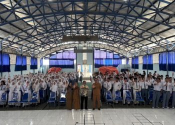 Seminar Penguatan Karakter, SMAN 2 Samarinda Ajak Siswa Raih Impian Jauhi Bullying