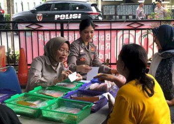 Bakti Kesehatan Polres Metro Bekasi Kota di Polsubsektor Pekayon Layani 60 Warga