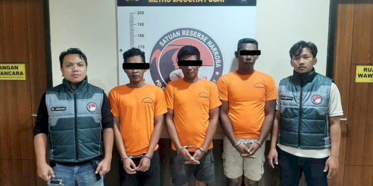 Sindikat Sabu 12 Kg Ditangkap Polres Jakarta, Terselip di Truk Pengangkut Jeruk di Tol Cikampek