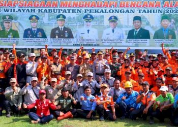 Kapolres Pekalongan dan Forkopimda Gelar Apel Kesiapsiagaan Hadapi Musim Penghujan