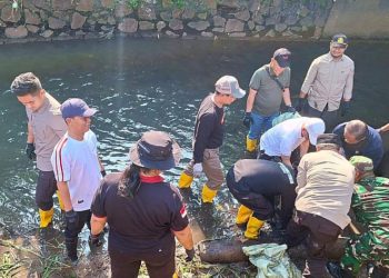 Bersih-Bersih Kali Cipinang Dipimpin Menteri LHK Aksi Kolaboratif Depok dan Jaktim