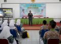 Seminar Literasi Digital untuk Siswa Kelas X di Samarinda