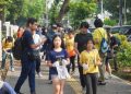Gotong Royong Jaga Kota: Kerja Sama Bersihkan Lapangan Banteng di Jakarta