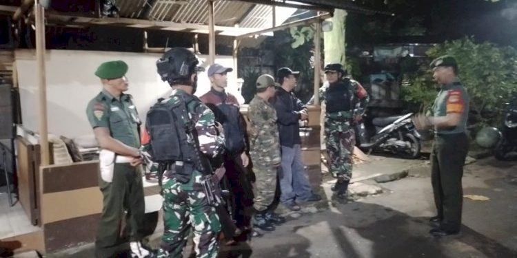 Jaga Kondusivitas Wilayah, Koramil 07/Limo Kodim 0508 Depok Gelar Patroli Malam Menggunakan Kendaraan Maung