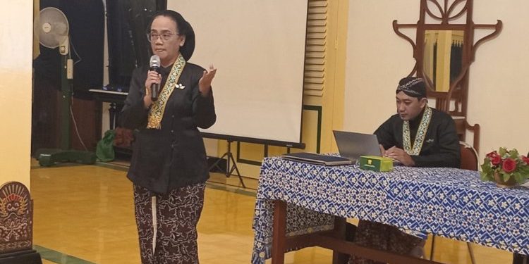 Setradi sebagai Ideologi Pakualaman oleh Pustakawati Sri Ratna