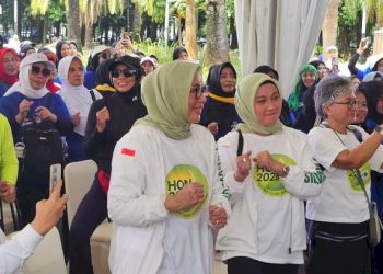 Gerakan Indonesia Peduli Osteoporosis 2025 Dicanangkan di GBK Bersama Perwatusi