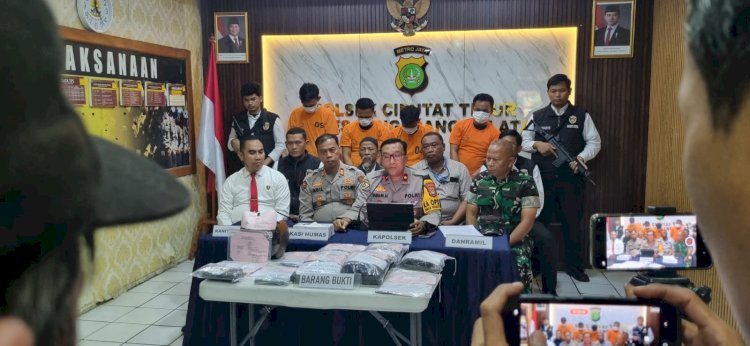 Sindikat Pencurian Modus Ganjal ATM Diungkap Polsek Ciputat Timur, 4 Pelaku Ditangkap