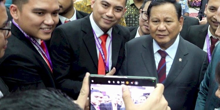 Prabowo Beri Pembekalan kepada HIPMI: Kemakmuran Tidak Terpisah dari Kebahagiaan Rakyat