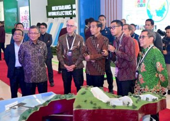 Komitmen Penuh Pemerintah Indonesia Mempercepat Transisi Energi dengan Penambahan EBT Besar-besaran