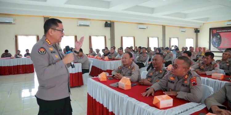 Polres Klaten Ajak Polisi Lebih Aktif dan Cerdas dalam Berkomunikasi