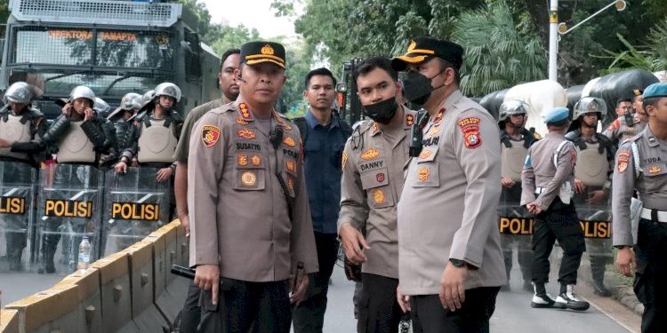 Polri Siagakan 2460 Personel Amankan Aksi Penyampaian Pendapat di Patung Kuda