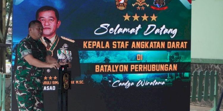 Pengarahan Langsung Jenderal TNI Maruli Simanjuntak Kepada Prajurit Yonhubad