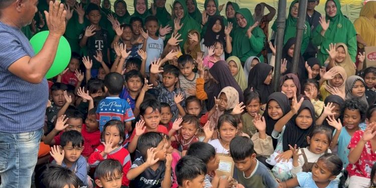 Posko Trauma Healing TNI di Balee Panah Membuat Anak-anak Ceria Kembali
