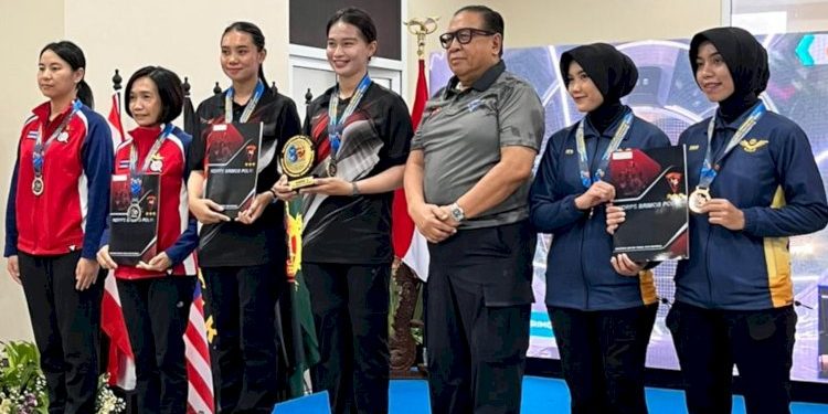 Brimob Polda Metro Jaya Raih Prestasi Gemilang di Kejurnas Indoor Skydiving 2025