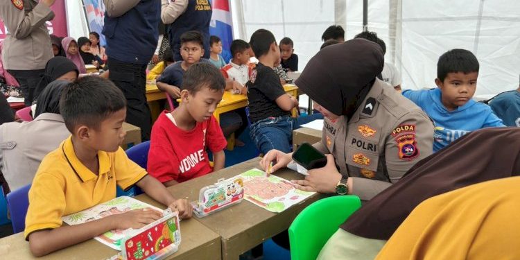 Pemulihan Trauma dan Dukungan Psikologis untuk Anak Korban Banjir di Padang Pariaman